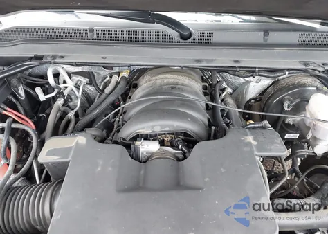 2018 GMC Yukon Xl Denali z USA, uszkodzony, nr VIN 1GKS2HKJ2JR360119